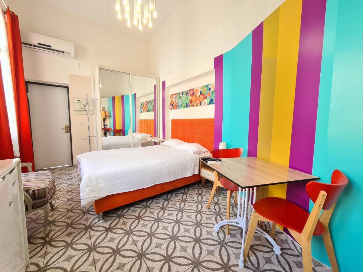 Lisetta - By Beach Apartments Tlv Tel Aviv Esterno foto